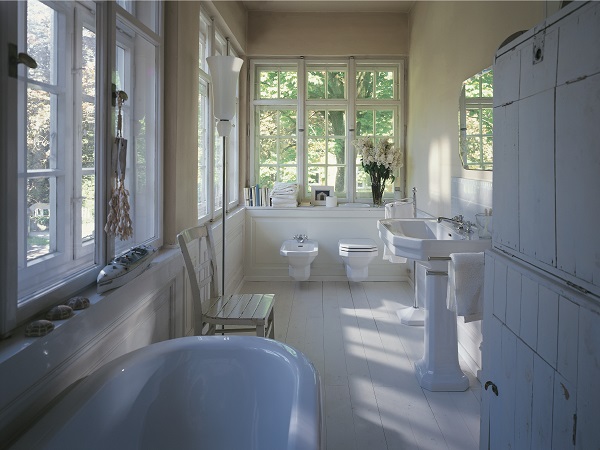 Voorbeeld van een klassiek ingerichte badkamer